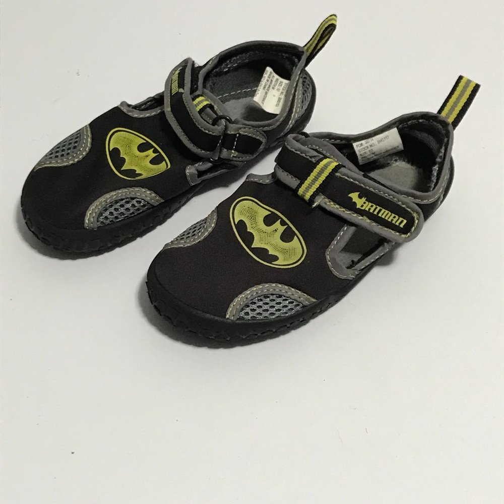DC Comics Batman Non-Slip Water Shoes # BMS153 SIZE 10 WIDTH M